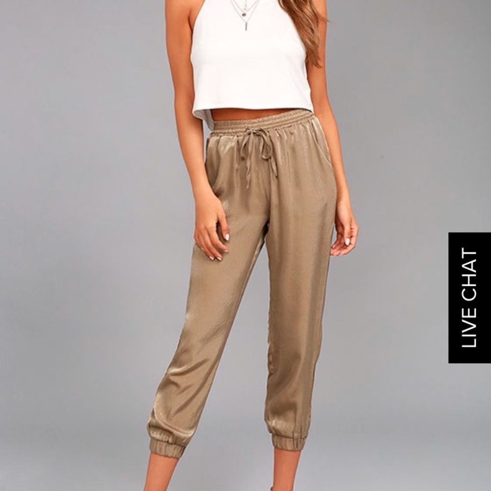 LuLu's Satin Jogger Pants NWT